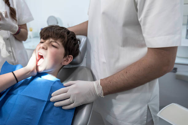 Best Emergency Tooth Extraction in Old Orchard, PA